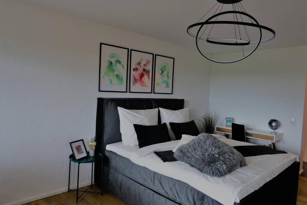 Modernes Apartment Mit Traumhaftem Blick Ins Gruene Braunlingen Екстер'єр фото